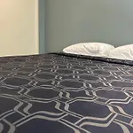 Budget Inn Hollywood